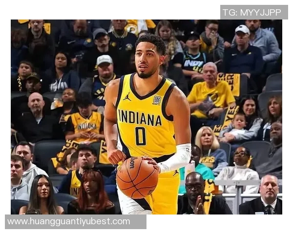 马克西被视为球队核心他的表现赢得全队信任与支持